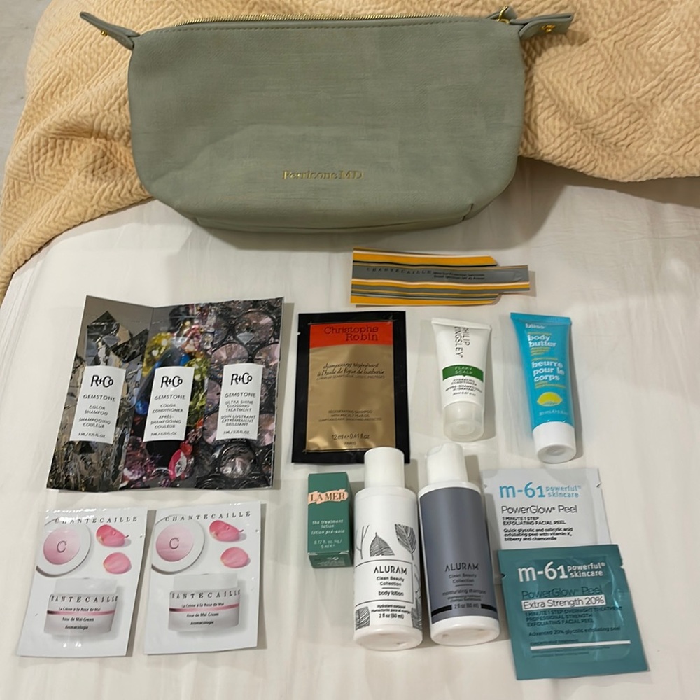 Perricone MD makeup bag BRAND NEW NEVER USED
